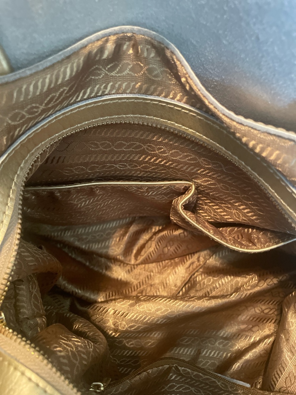 Gold Metallic Leather Tote Bag - Picture 7 of 11
